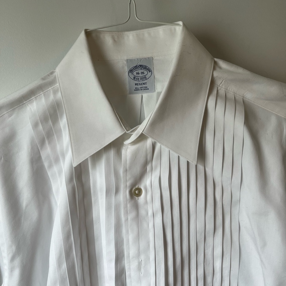 Men's Brooks Brothers Classic Tuxedo Shirt - Picture 3 of 4